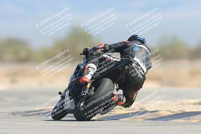 media/Sep-20-2025-Race Pace (Sat) [[d4e1b33f4d]]/Verified/Turn 16 (1145am)/